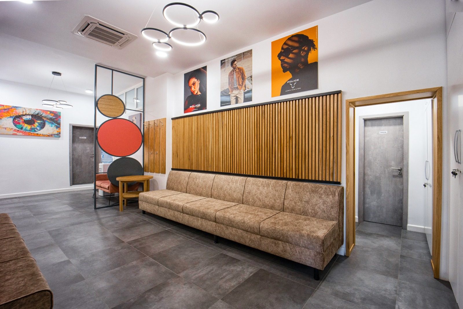 Sala de așteptare modernă